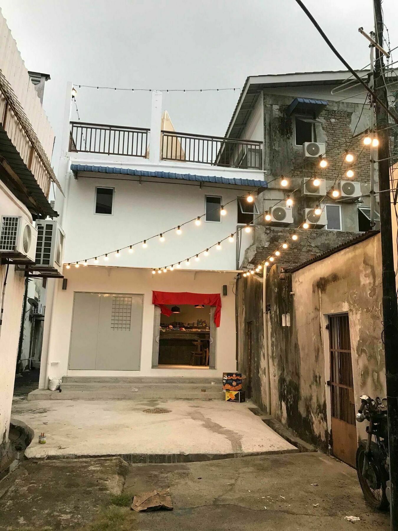 Rainbow House Hotel George Town Exterior photo