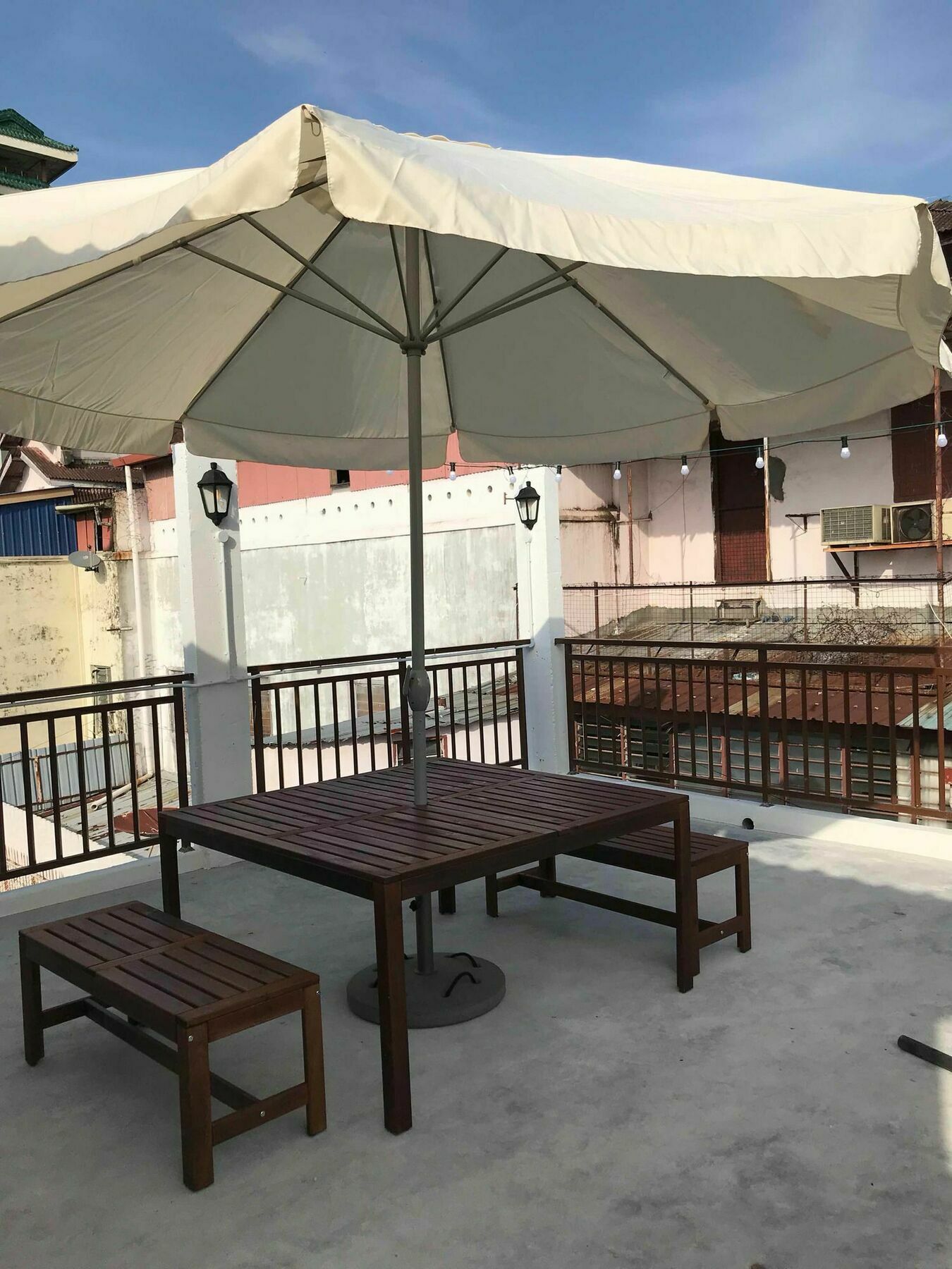 Rainbow House Hotel George Town Exterior photo